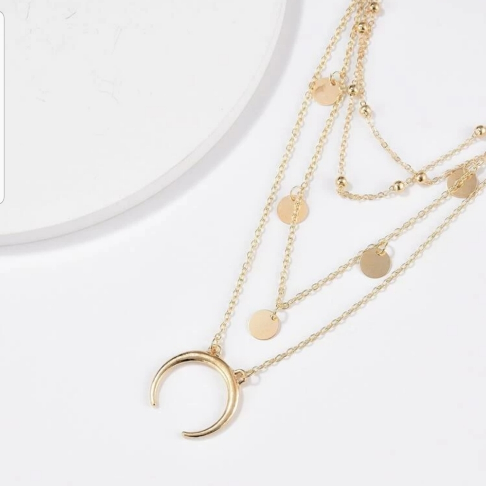 *Layla* Moon Layered Necklace - Picture 2 of 4
